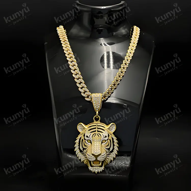 Pendant Hip Hop Animal Totem