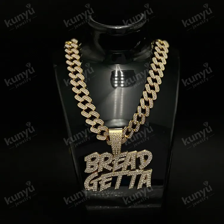 Pendant Huruf Kustom
