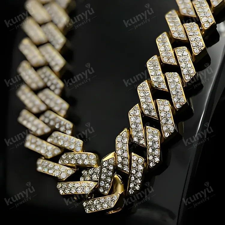 Glittering Rhinestone Kuba Link Chain