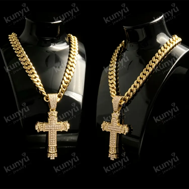 Pendant Hip Hop Emas