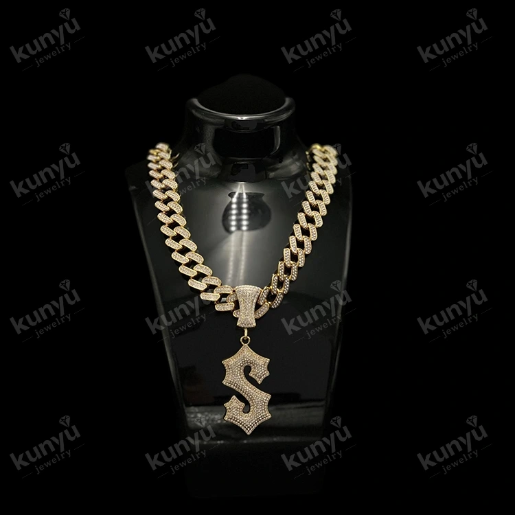 Pendant Pesona Hip Hop